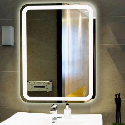 Oglinzi de baie ceastă oglindă iluminată adaugă doar cantitatea potrivită de lumină rutinei de dimineață sau de seară