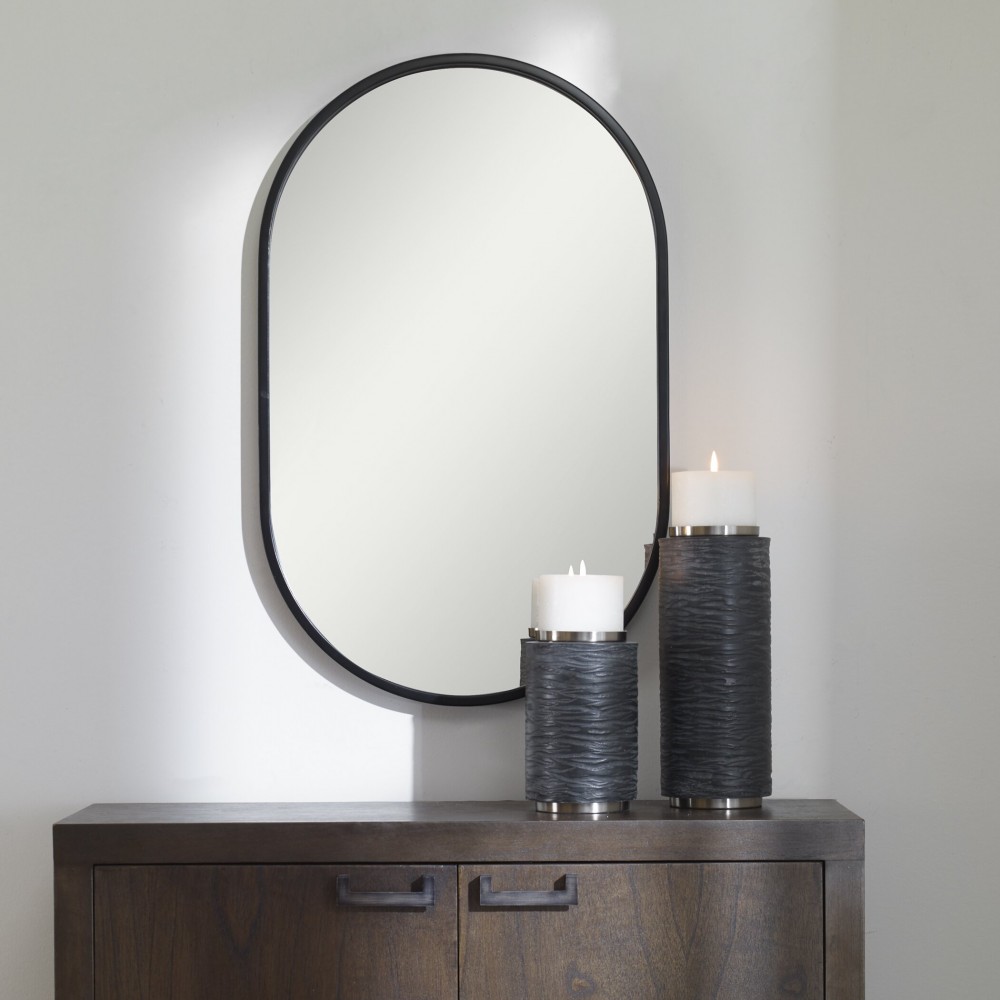 Oglindă ovală cu cadru în stil minimalist