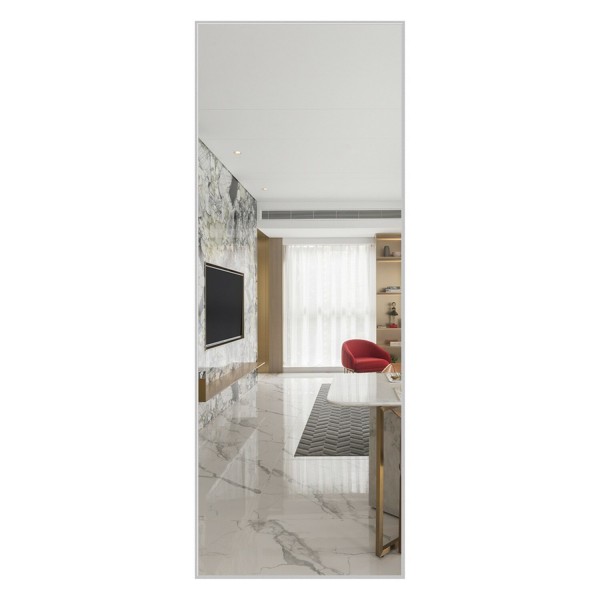 Această oglindă integrală va fi un plus izbitor pentru orice interior modern.