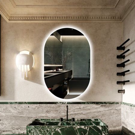 Oglinzi pentru baie Oglinzile iluminate sunt cea mai bună alegere pentru bărbierit sau aplicarea machiajului